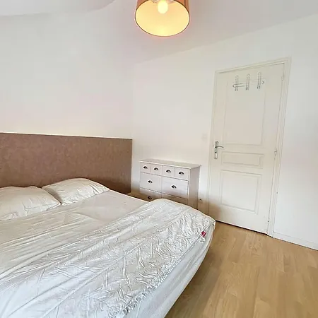 Duplex Avec Ascenseur, Parking Prive A 10min De La Plage - - Fr-1-361-502 グランビル
